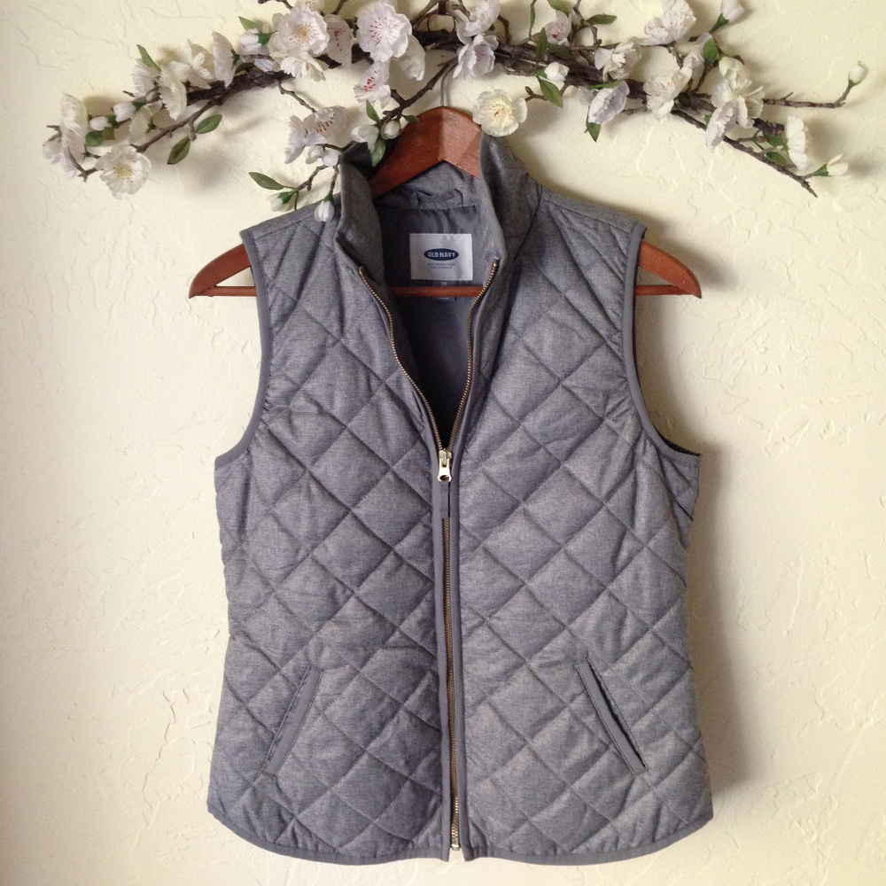 Old Navy Quilted Gray Vest